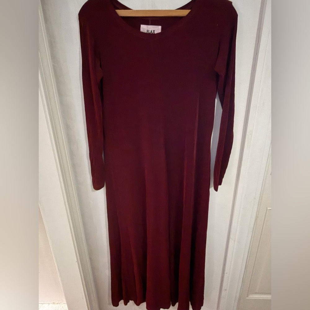 FLAX By Jeanne Engelhart size small. Dark red, long sleeves, mid length, stretch
